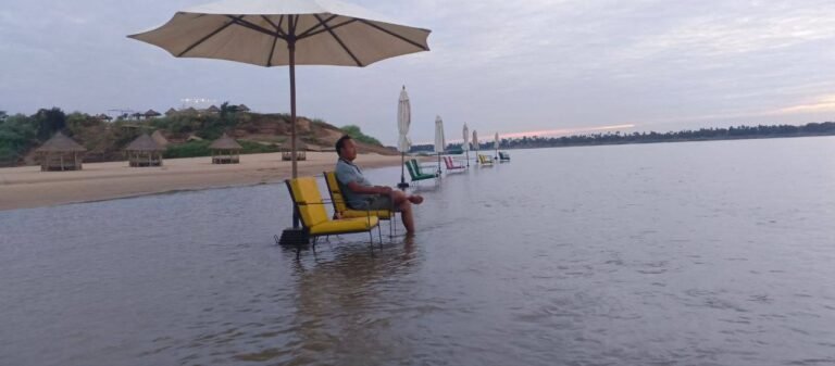 Reflecting on the journey: Finding peace at the Mekong River after navigating the storms of business failure.
